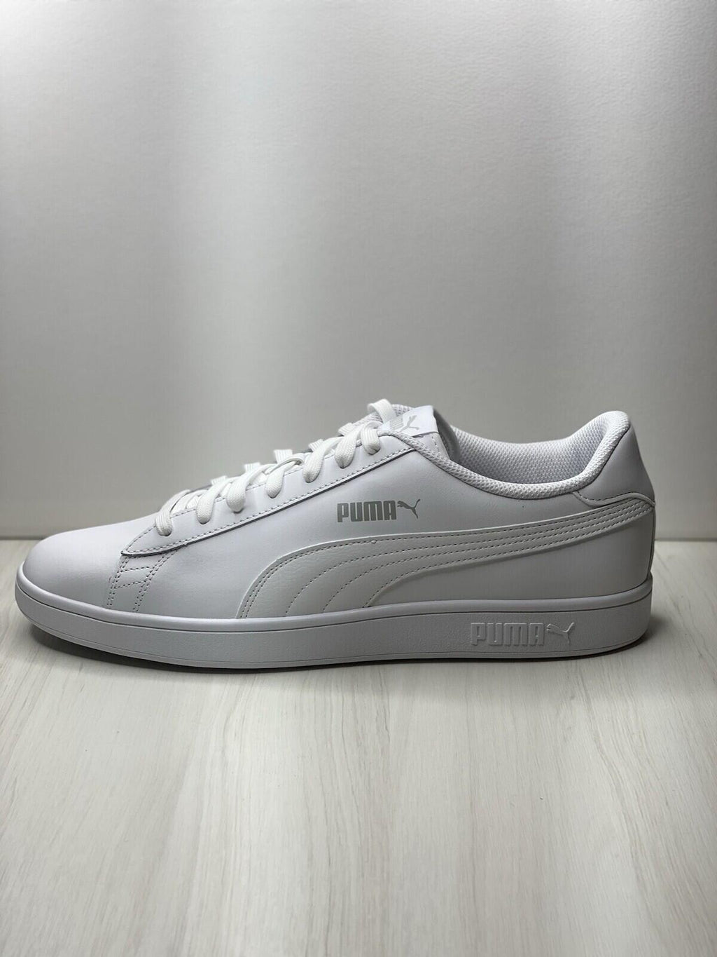 Puma smash V2 All White Mens Size 13