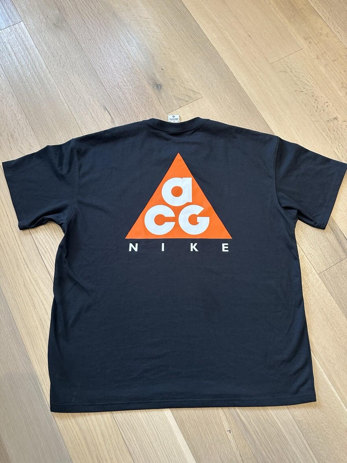 Nike ACG Loose Fit Tshirt Black Mens XL