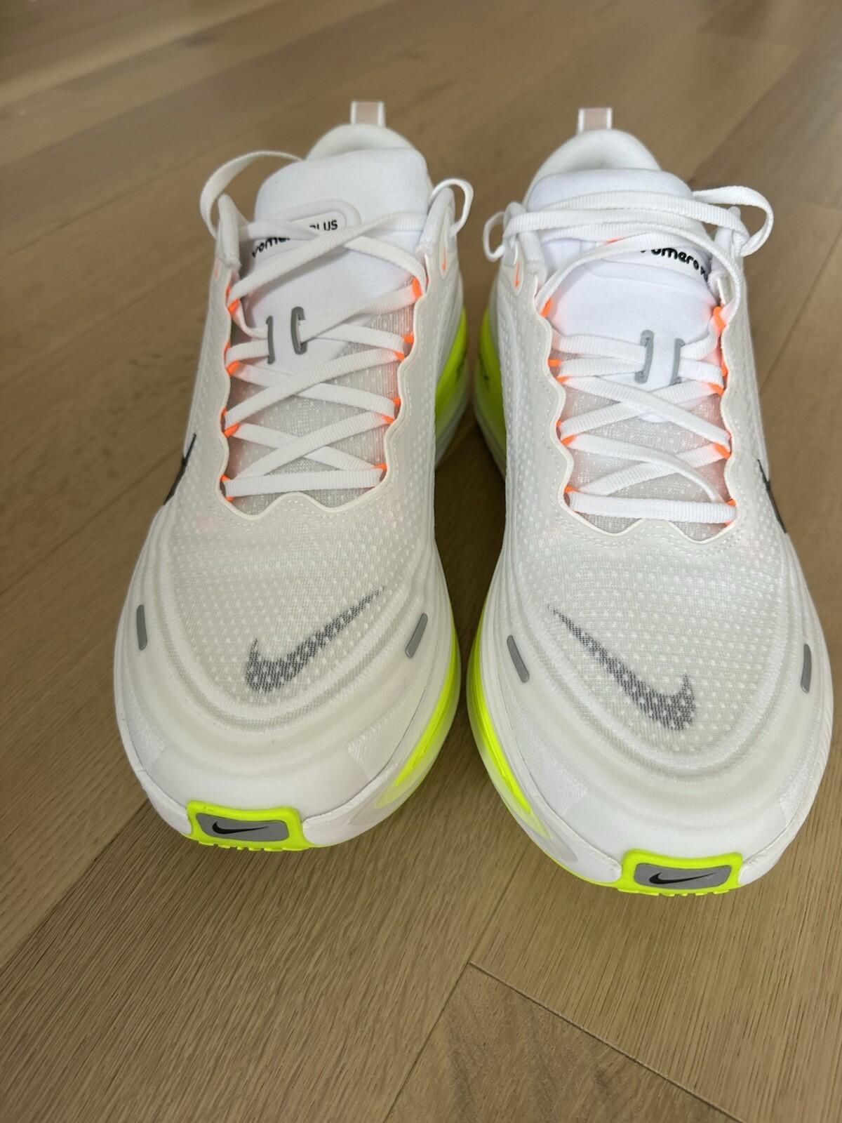 Nike Vomero Plus White Black Volt Men’s Size 14