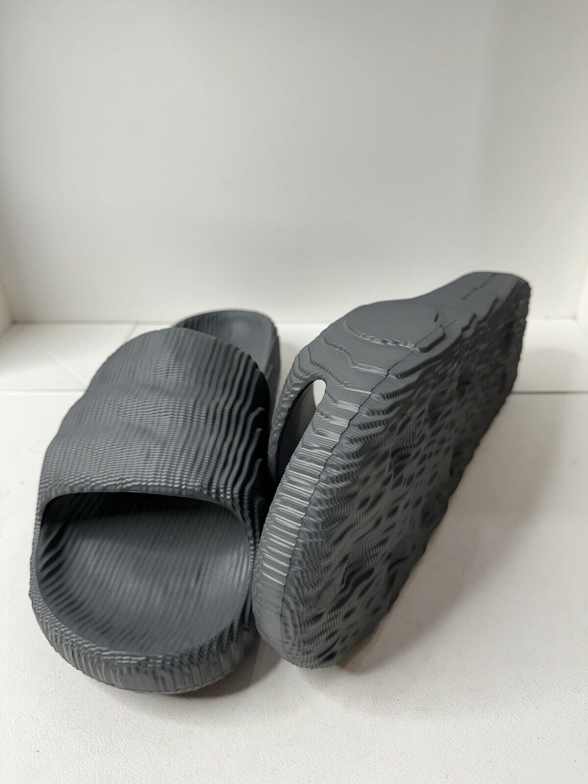 Adidas Adilette 22 slides GREFIV/GREFIV/CBLACKMen’s Size 13 BNIB