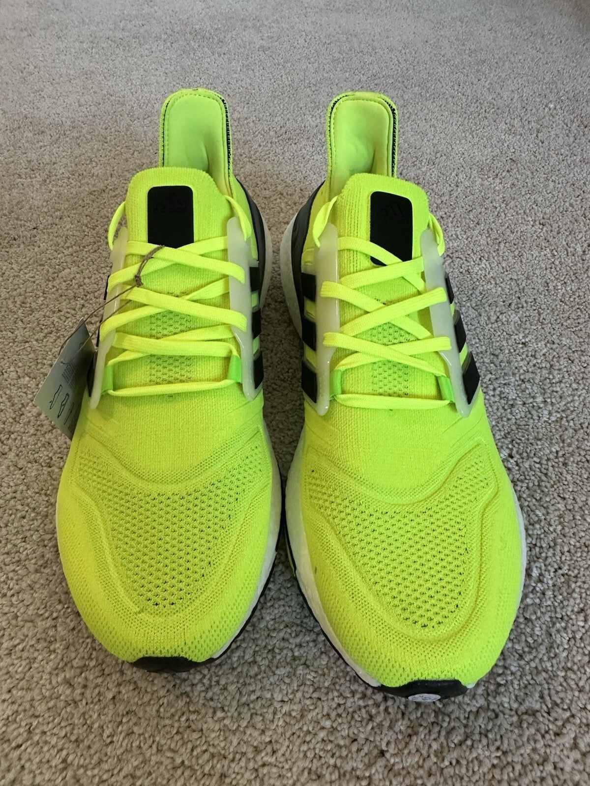 Adidas ultraboost 22 Solar Yellow/ Black Men’s Shoes Size 13