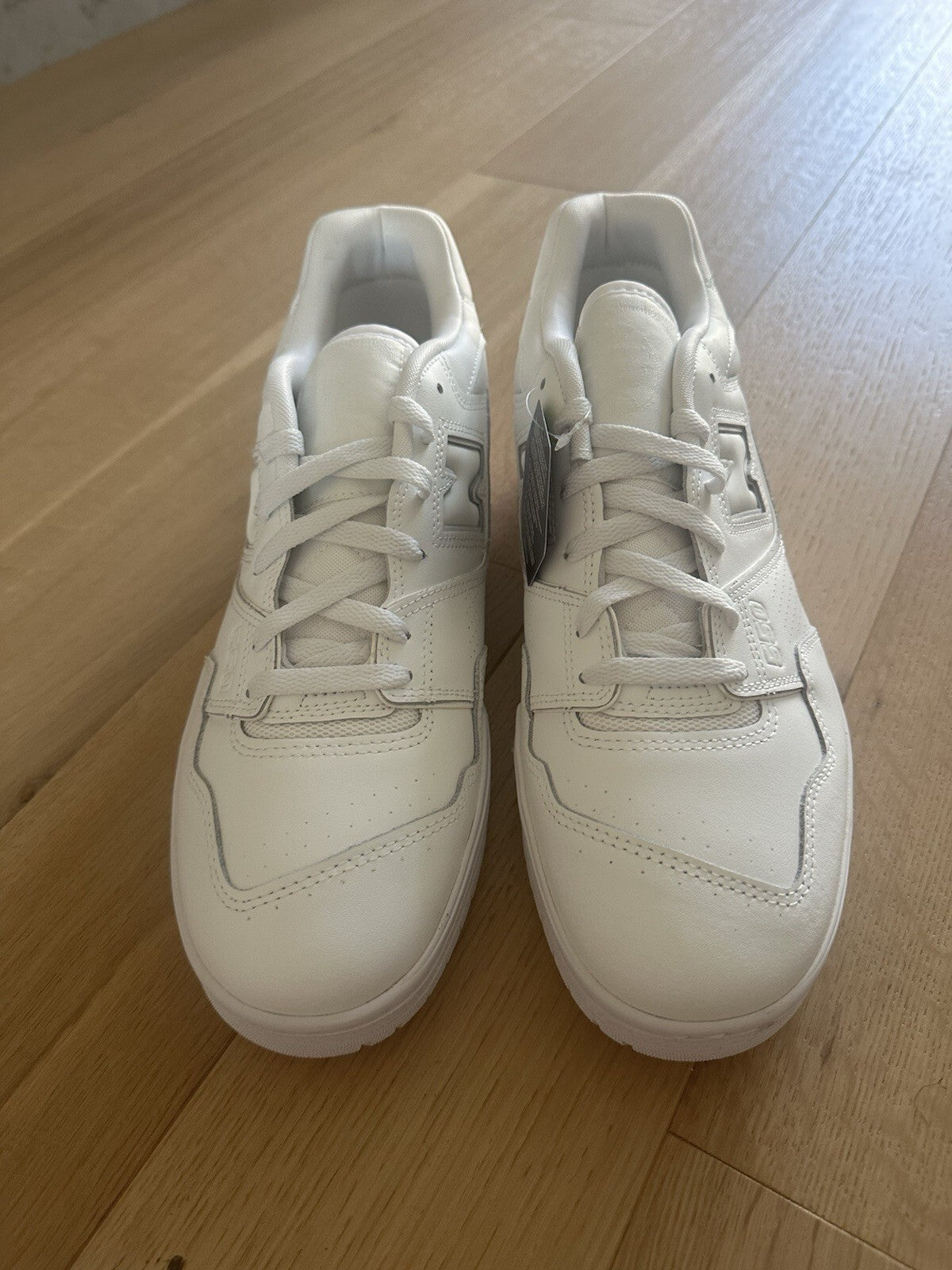 New balance 550 men’s Size 13 Triple white