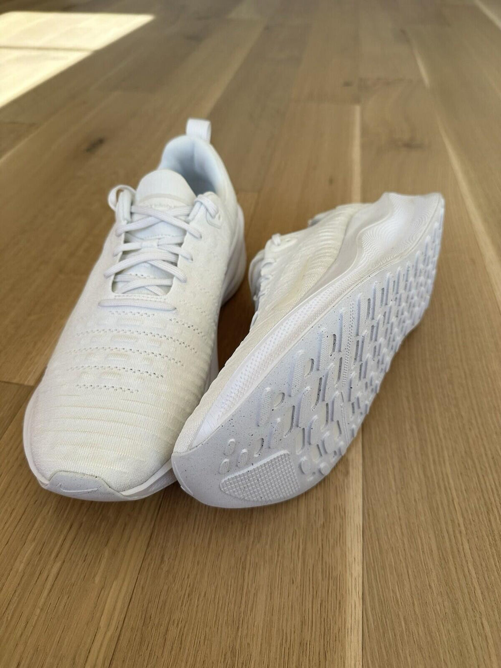 NIKE REACTX INFINITY RUN 4 Triple White Men’s Size 14 BNIB