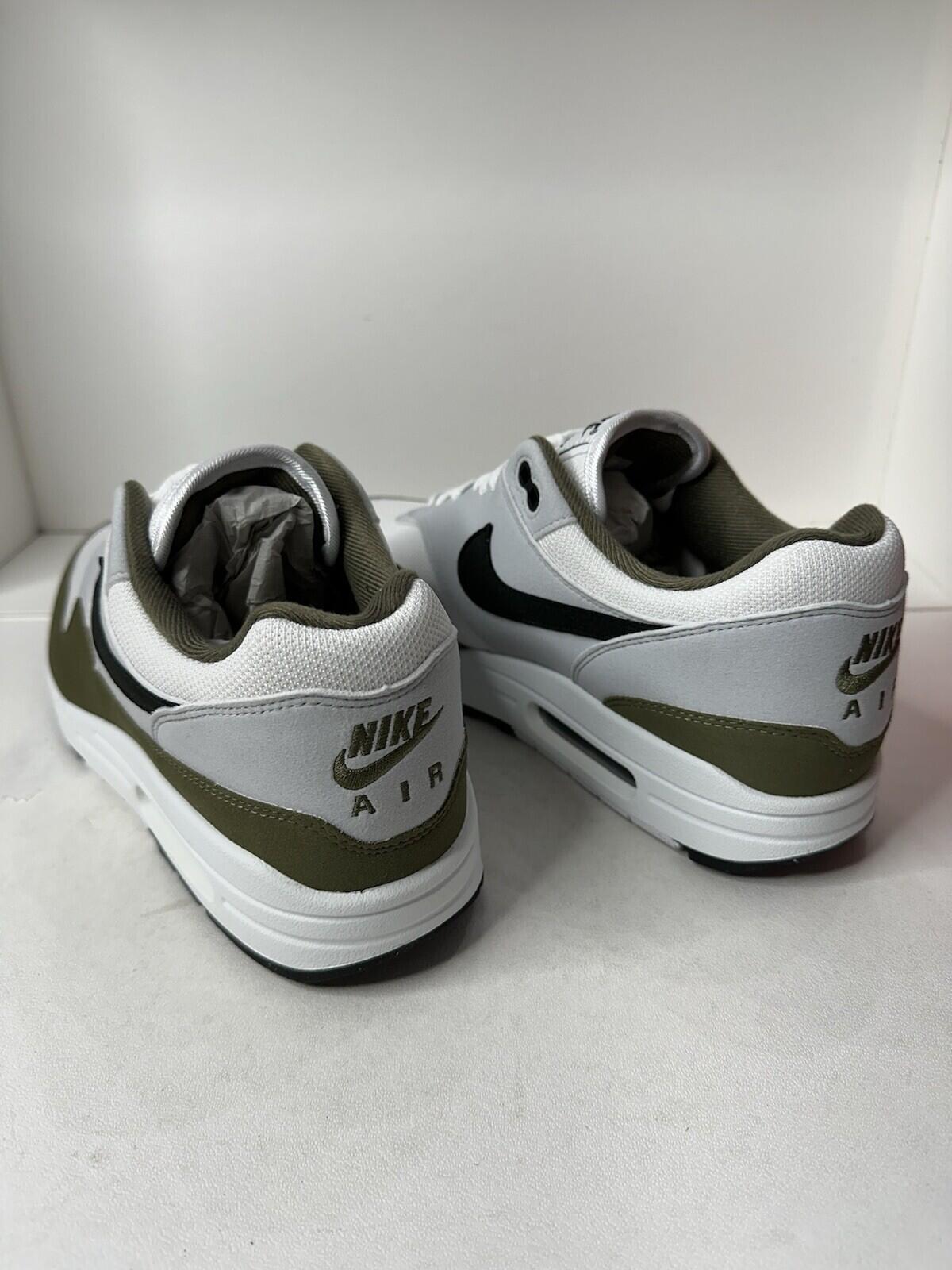 Nike Air Max 1 White/ Black/ Medium Olive Men’s Size 13