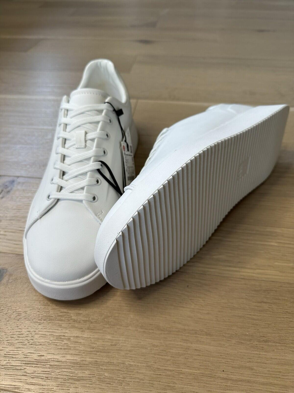 Zara Mens White Minimalist Thick Sole Size 14