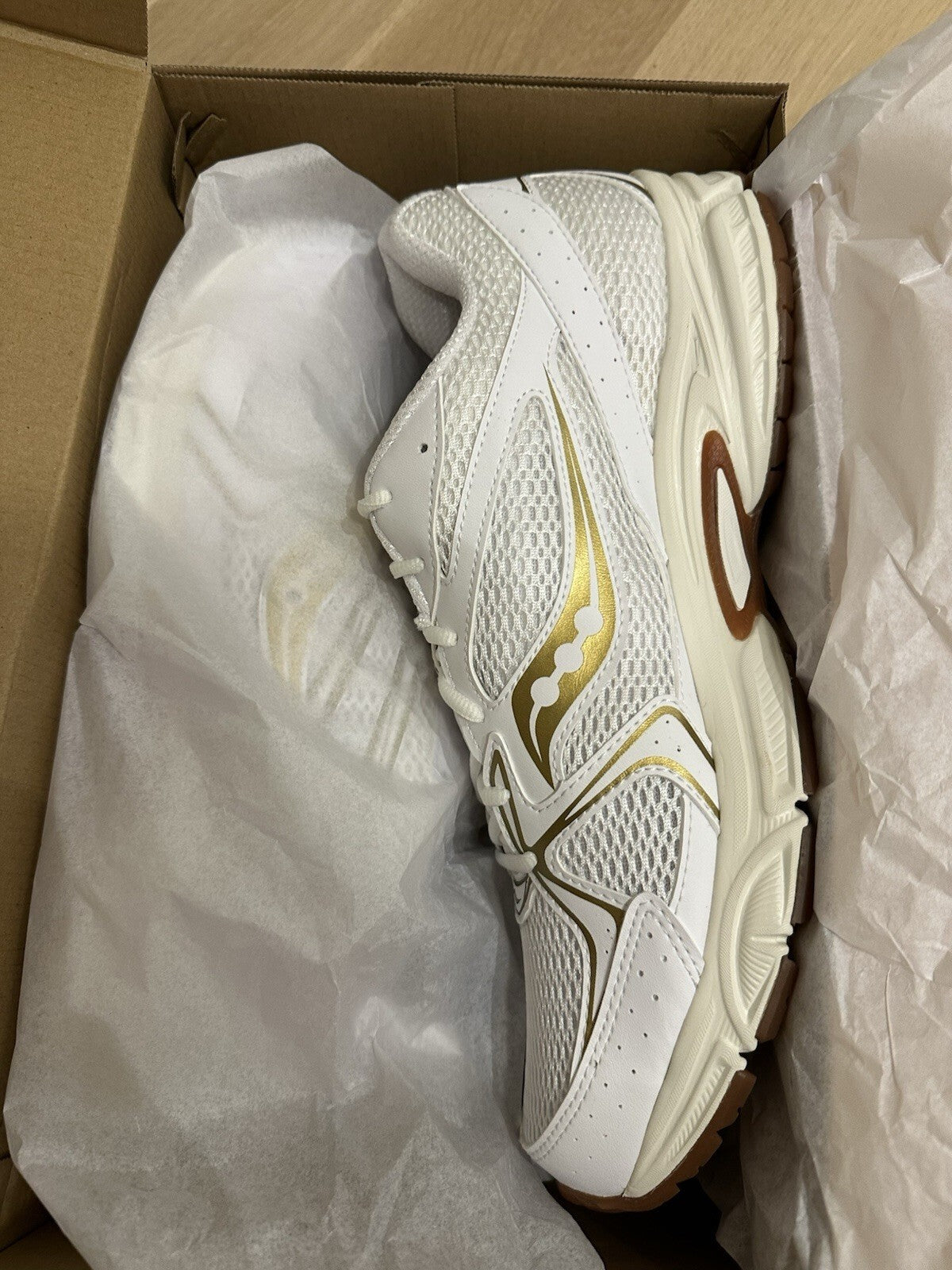 Saucony Men’s Ride Millennium White/Bronze Men’s 14