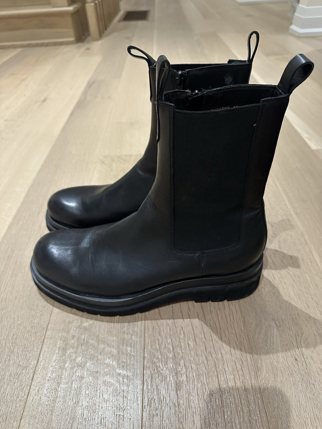 Intensi Men’s Black Leather boot Size 13