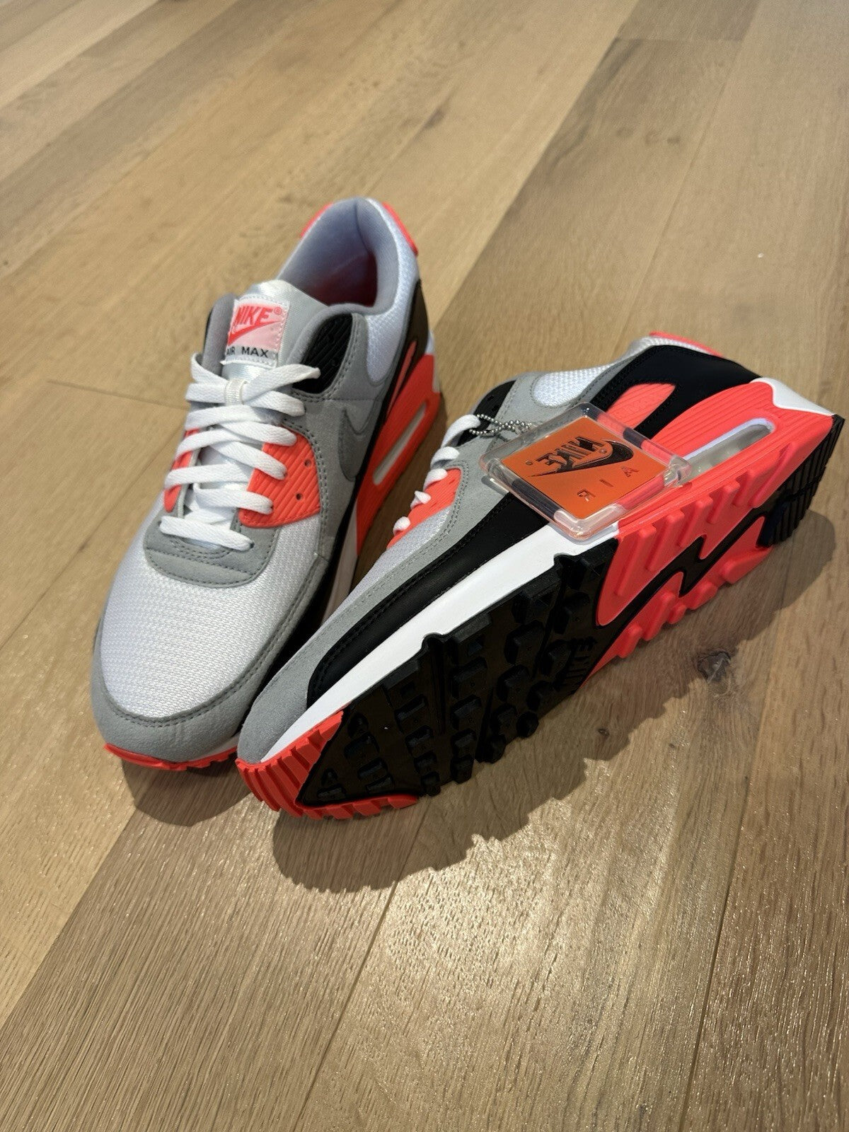 Nike Air Max III “90 Infrared” Men’s Size 13 White/Black-Cool Grey