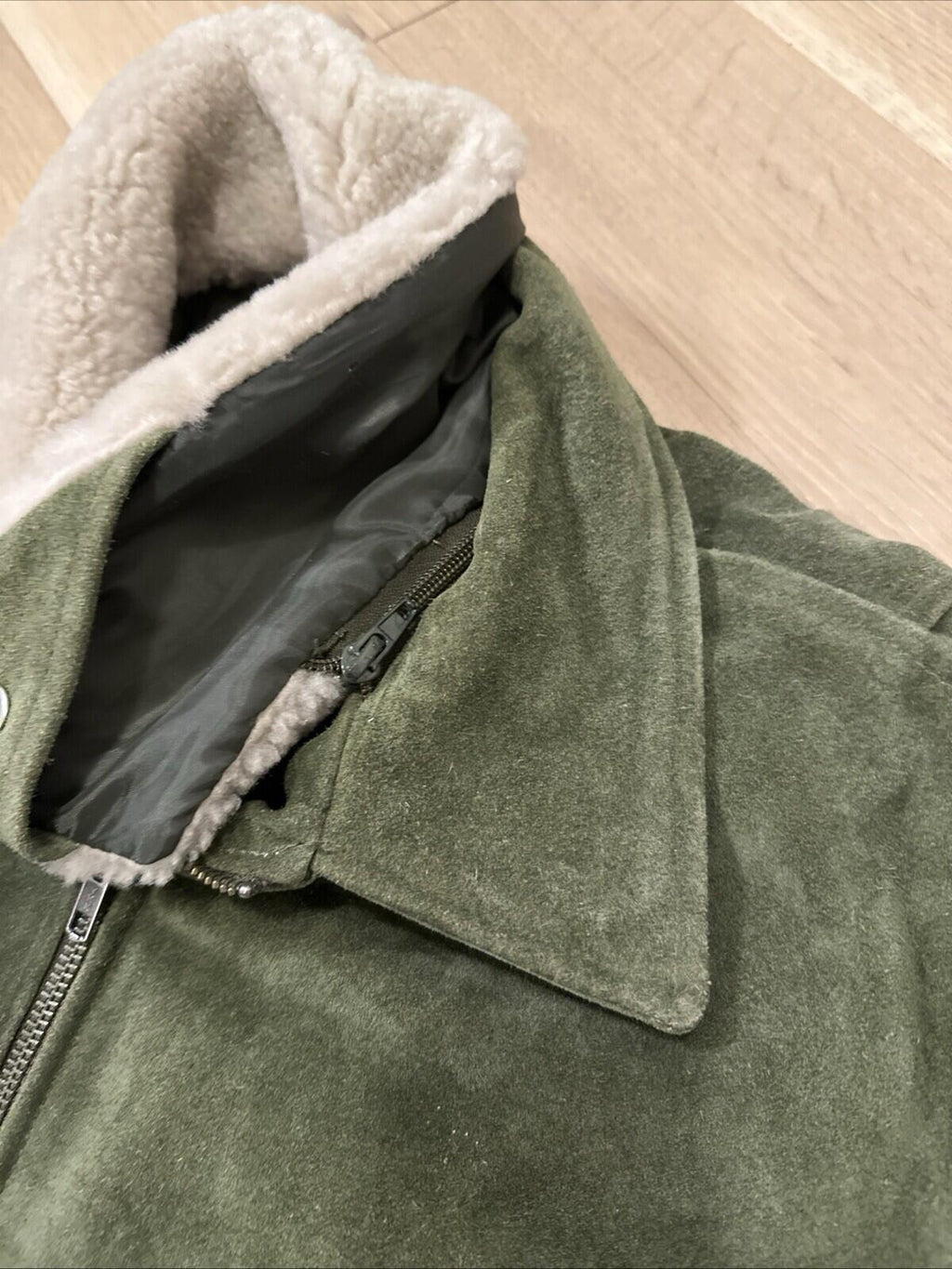 Smart Range Suede Bomber Jacket Mens Size L With Removable Sheerling Collar.