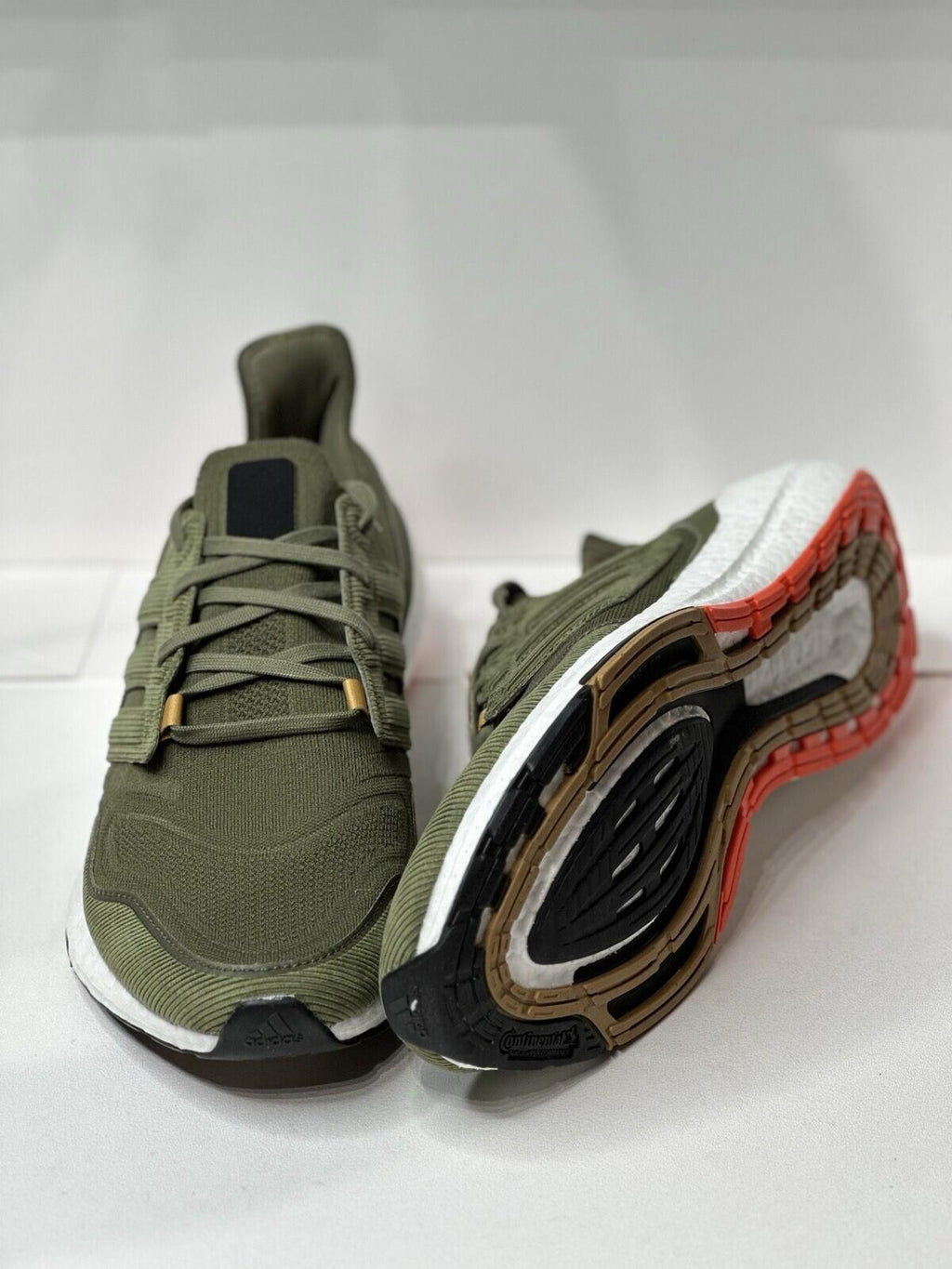 Adidas ultraboost 22 Focus Olive/ Semi Impact Orange Men’s Shoes Size 13