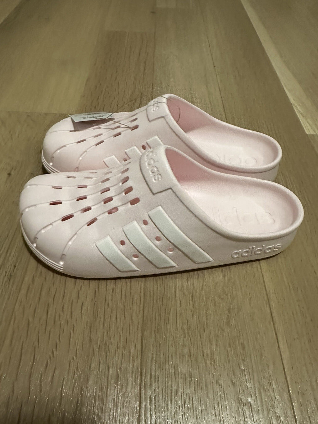Adidas ‘The Pink Pack’ Men’s Size 13 Arukus, Clogs & Toque BNIB