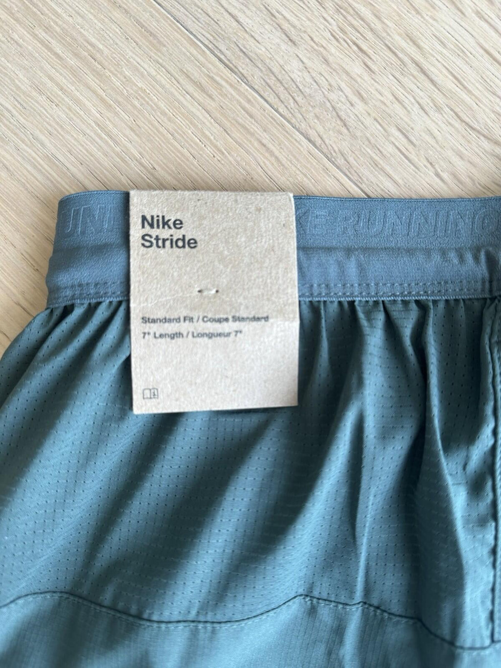 Nike Men’s Stride 7” standard fit Running Shorts size  XL - Green