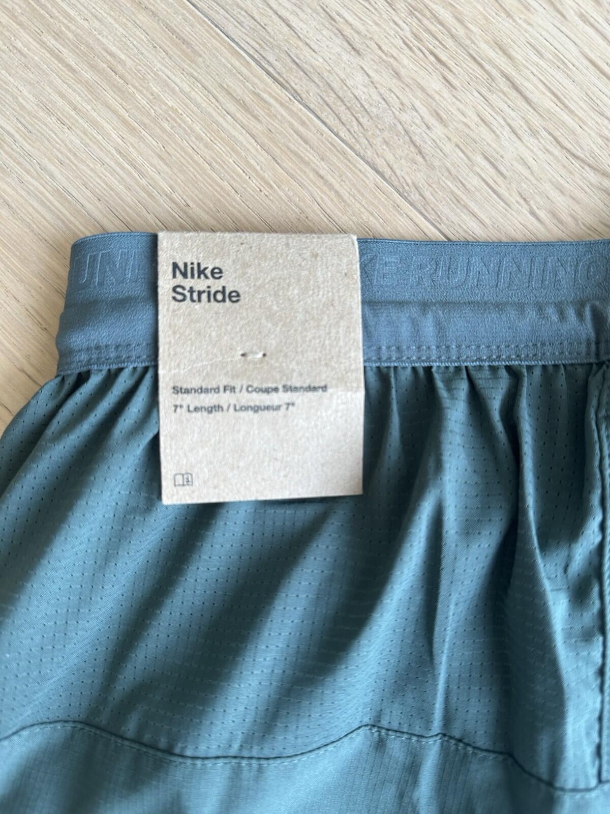 Nike Men’s Stride 7” standard fit Running Shorts size  XL - Green