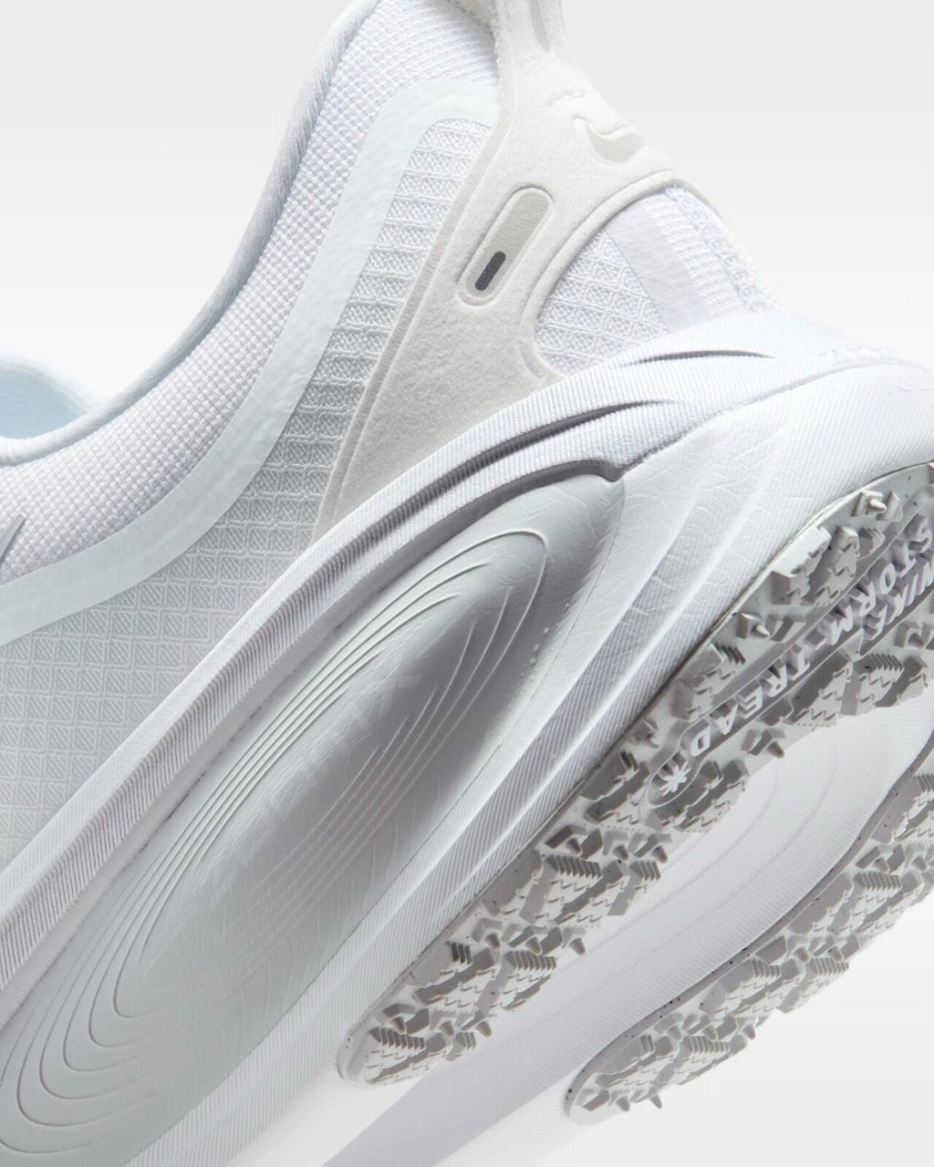 Nike Vomero 18 GORE-TEX Men’s 14 White/Pure Platinum