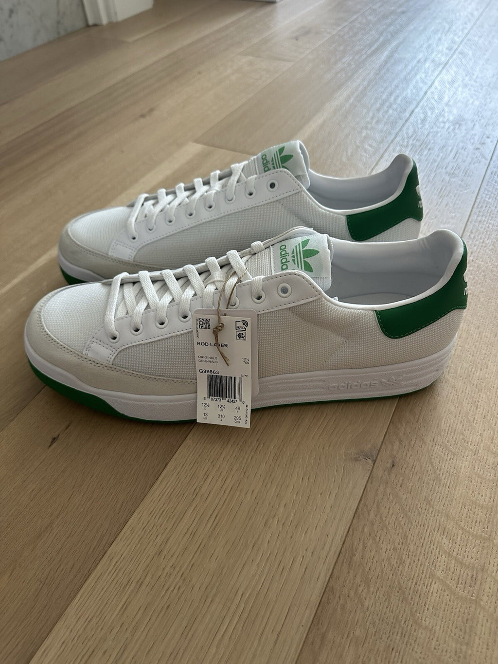 Adidas ROD LAVER Men’s Size 13 RUNWHT/RUNWHT/FAIRWA