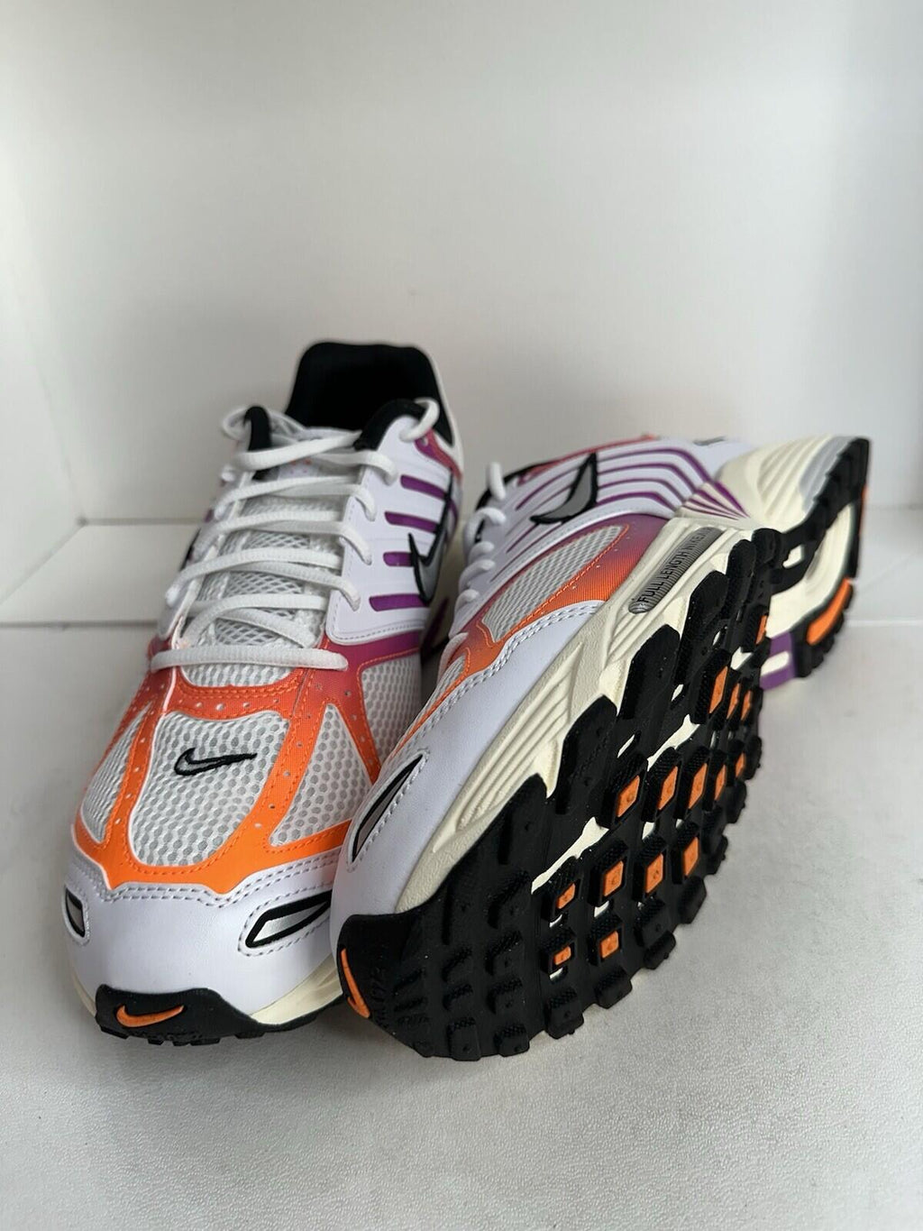 NIKE AIR PEGASUS 2005 WHITE/CHROME-TOTAL ORANGE Men’s Size 13