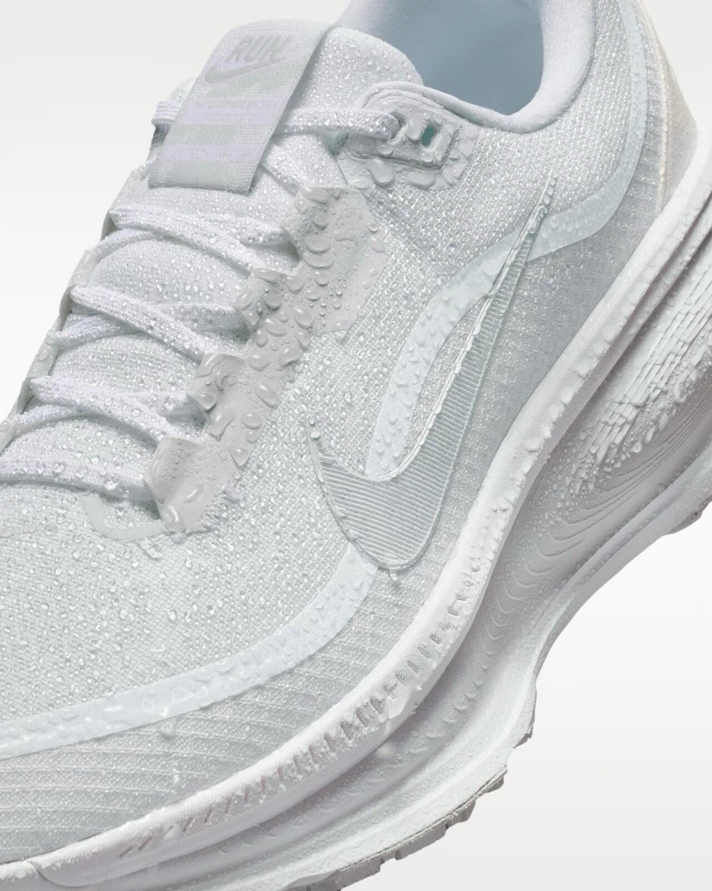 Nike Vomero 18 GORE-TEX Men’s 14 White/Pure Platinum