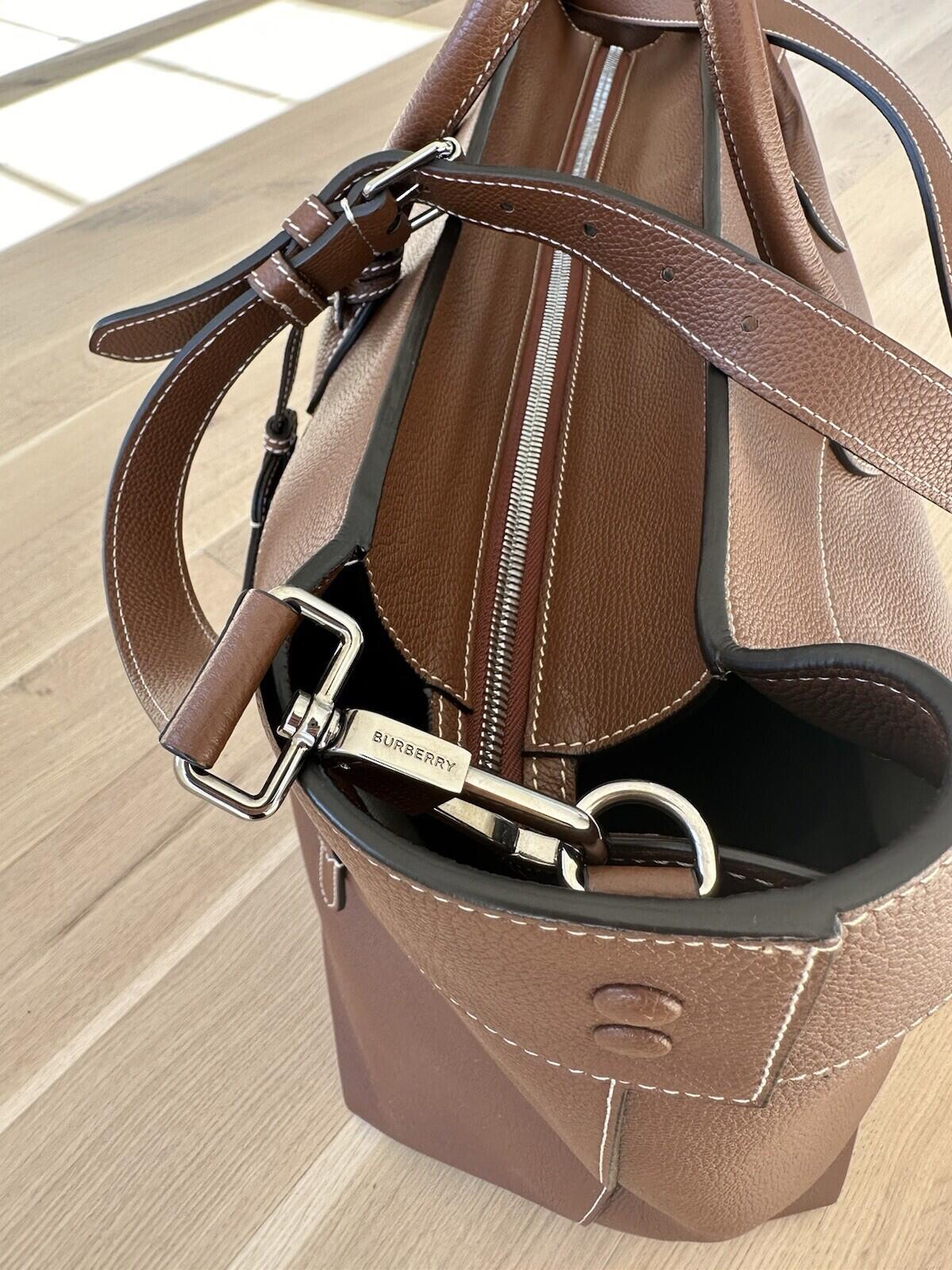 Burberry Tan Sanford Grainy Leather Holdall Tote