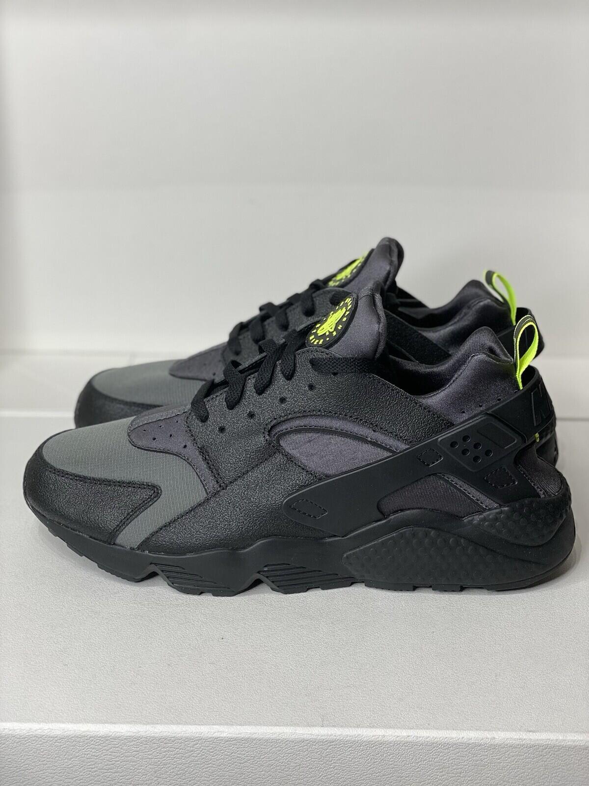 Nike huarache Black/ Anthracite/ Volt Men’s Size 14