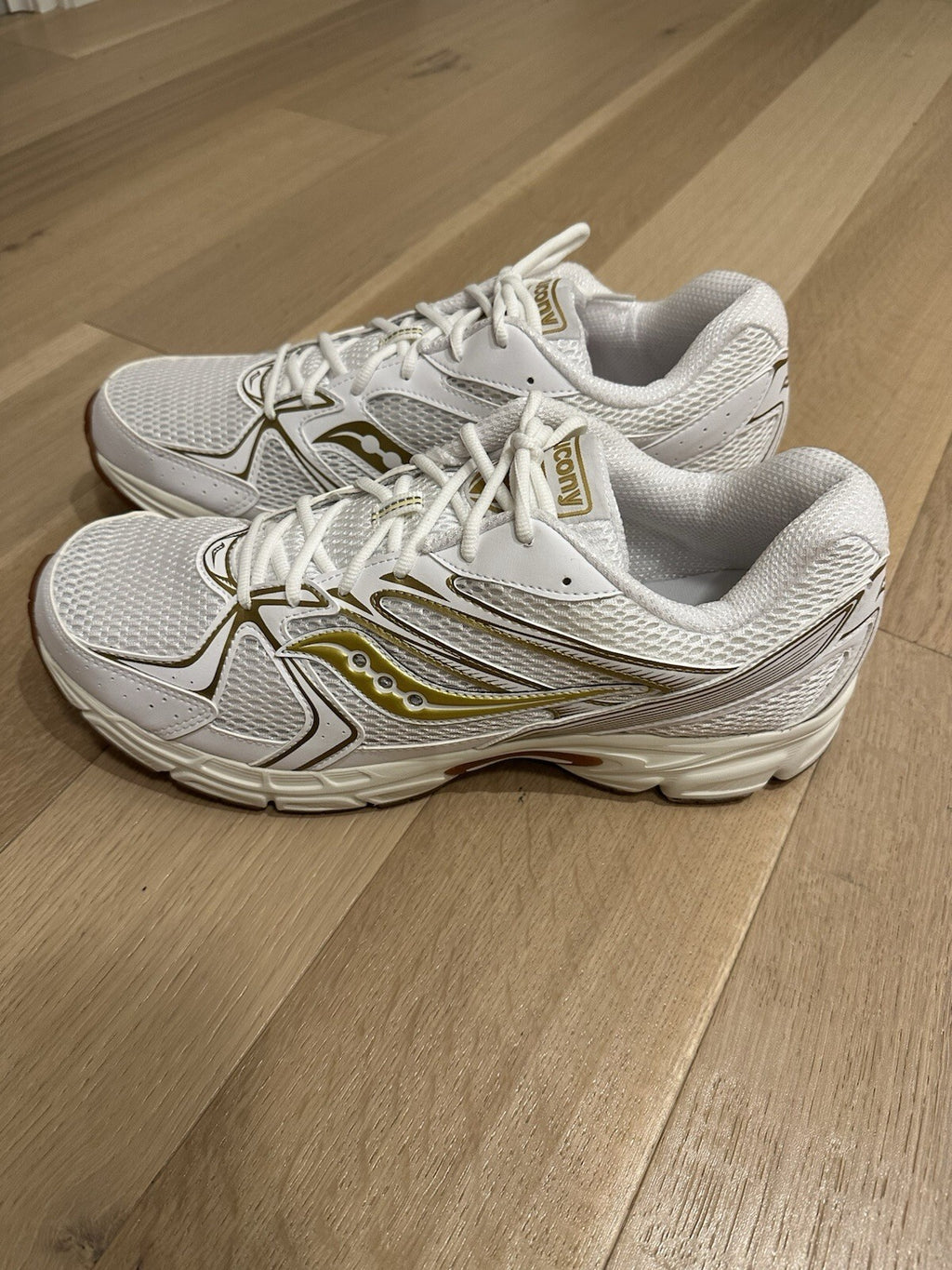 Saucony Men’s Ride Millennium White/Bronze Men’s 14