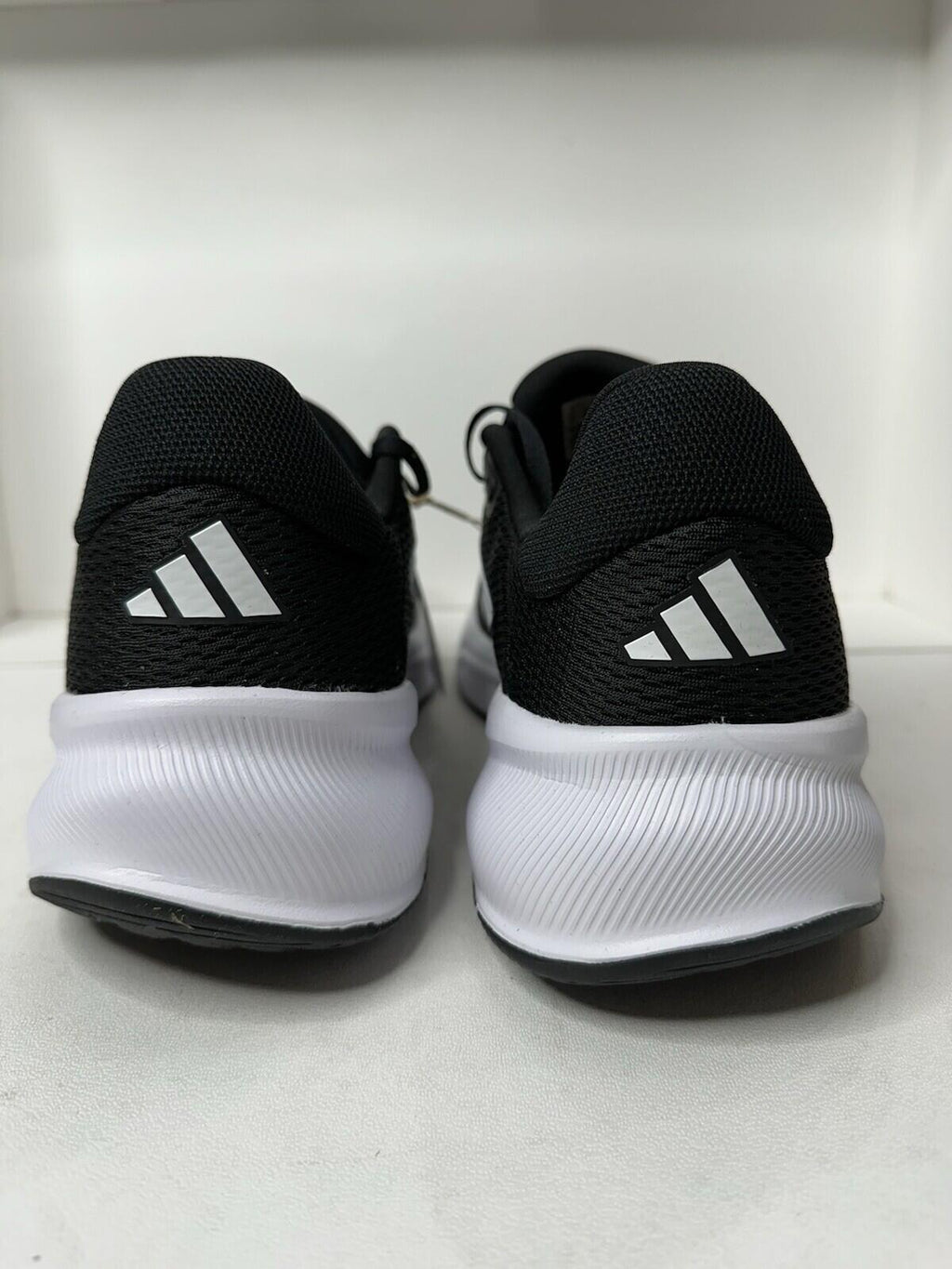 Adidas Response CBLACK /FTWWHT /CBLACK Men’s Size 14 BNIB