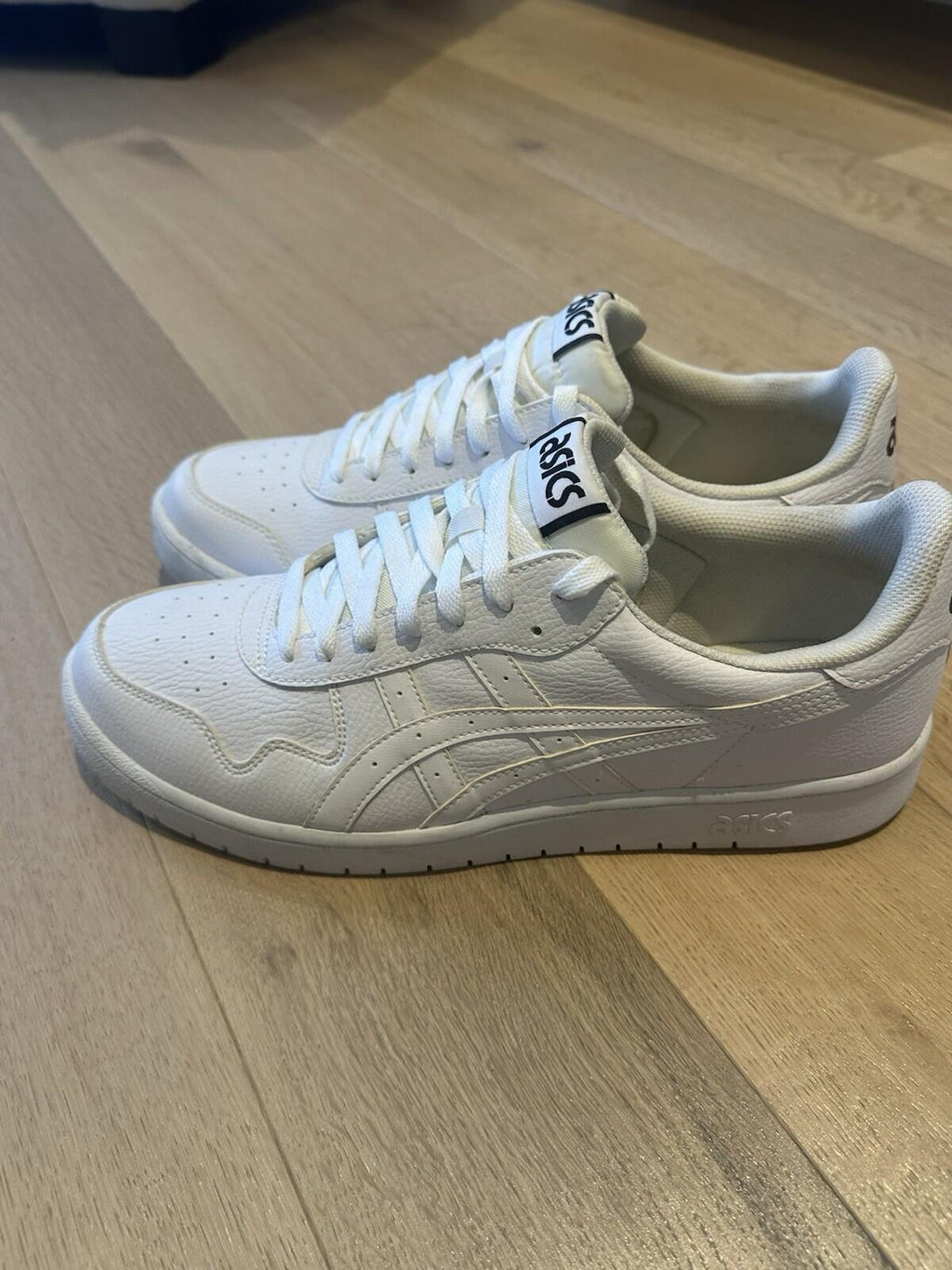 ASICS Japan Men’s Size 13 Triple White