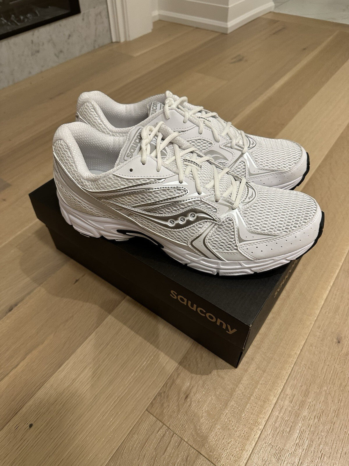 Saucony Men’s Ride Millennium White/ Silver  Men’s 14