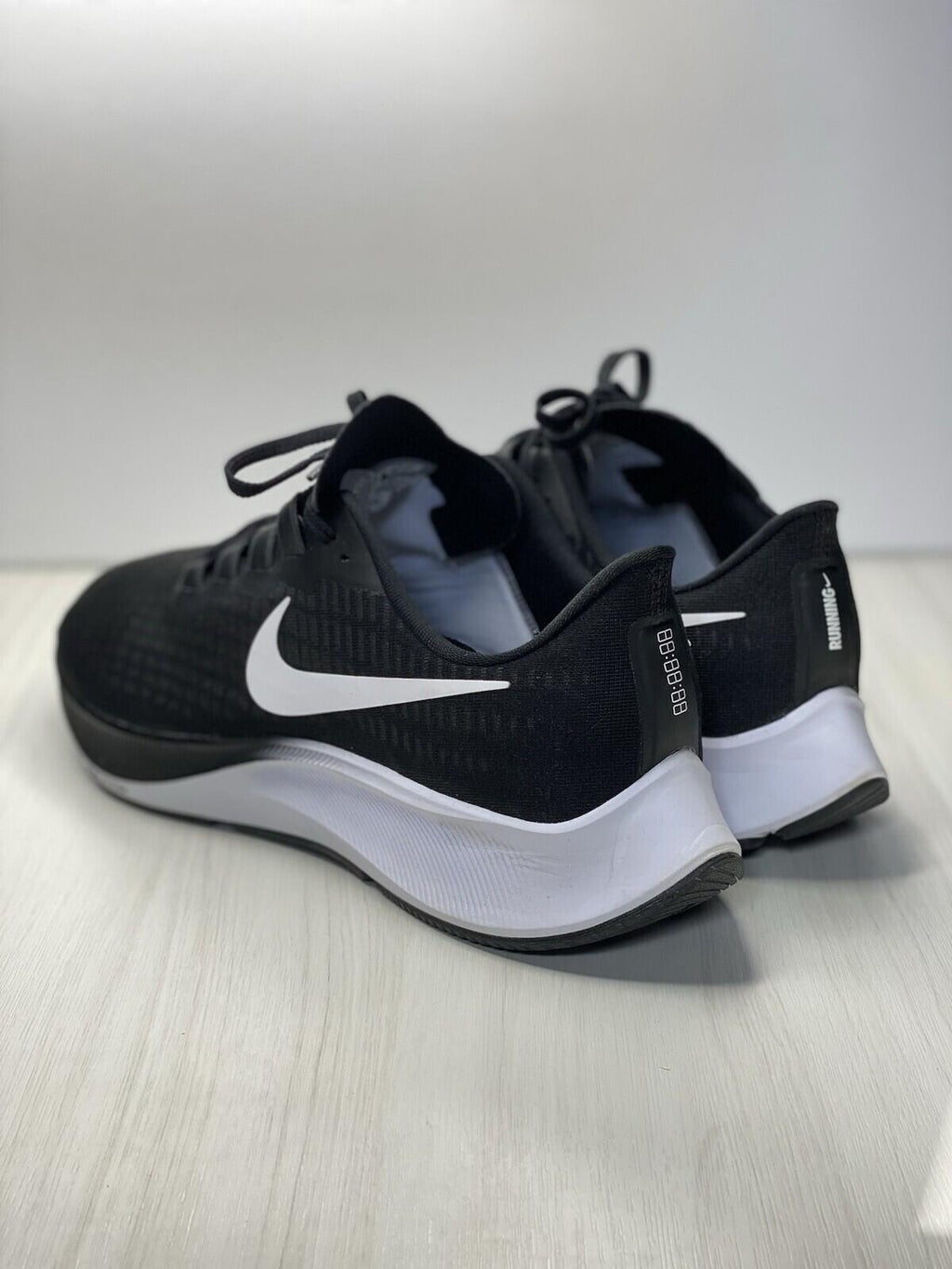 Nike Air Zoom 'Pegasus 37' Black/white Men’s Size 13