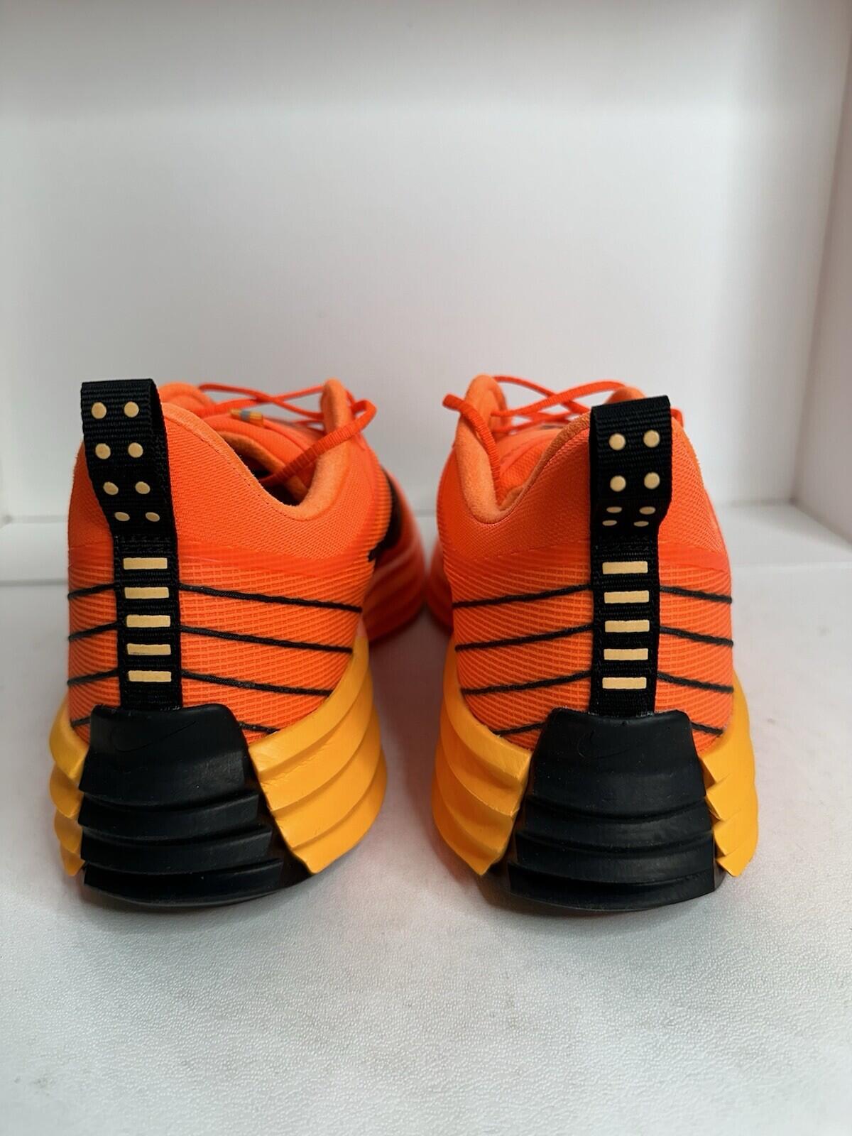 Nike Lunar Roam HYPER CRIMSON/BLACK-SUNDIAL Men’s Size 13 BNIB