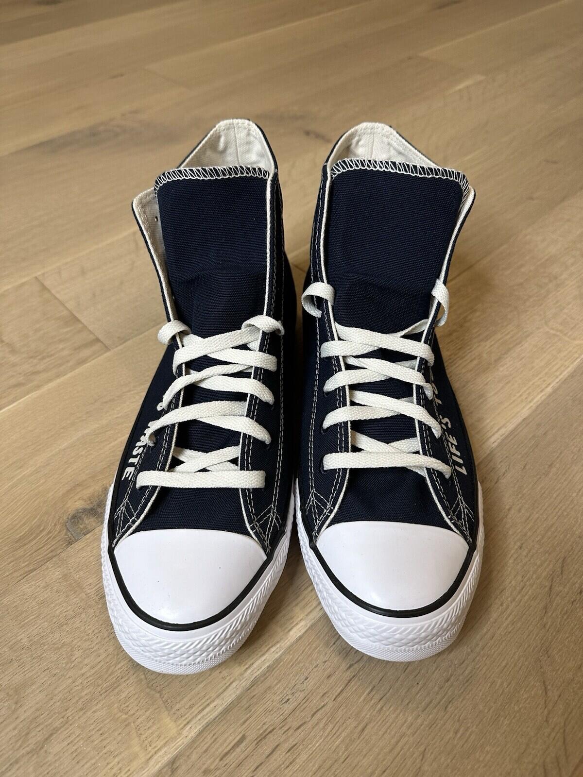 Converse Chuck Taylor High ‘life’s Too Short To Waste’ Navy Men’s  Size 10.5