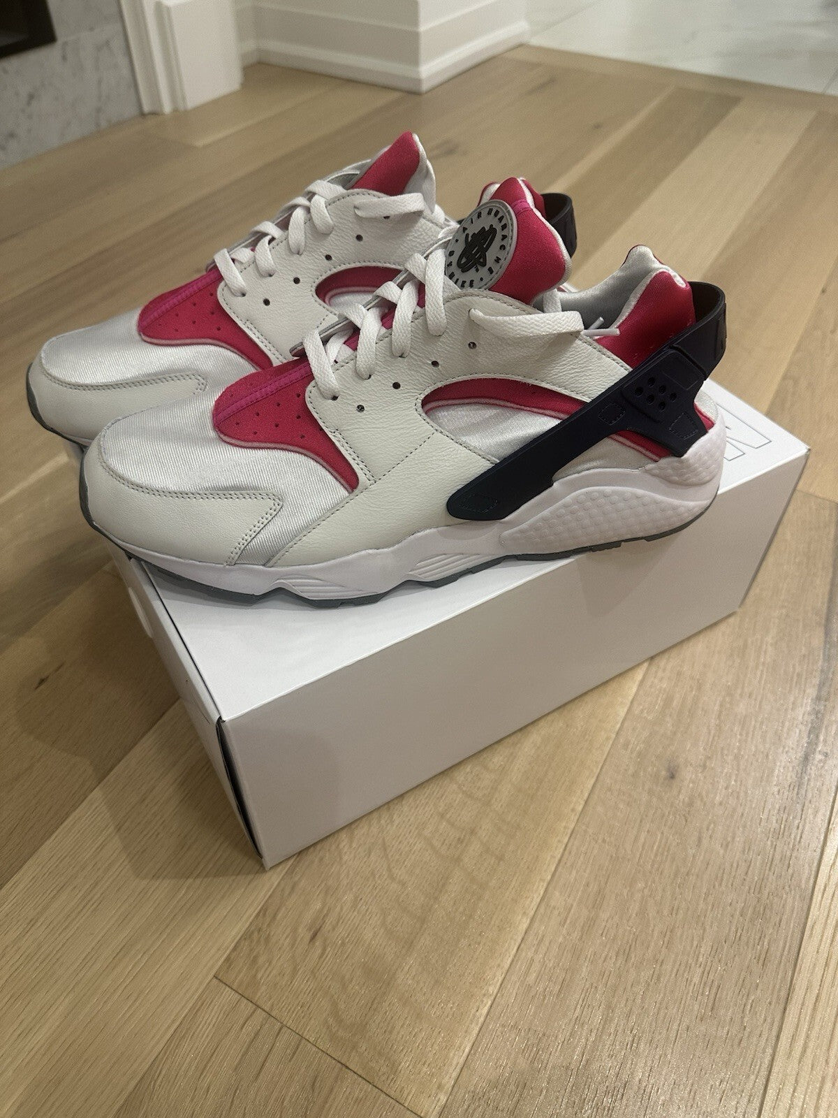 Nike Air Huarache "Nike by you” men’s size 14