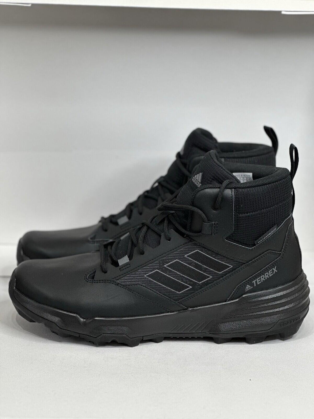 Adidas Terrax Unity Leather Boot Mid Rain.RDY “black Carbon” Men’s Size 14