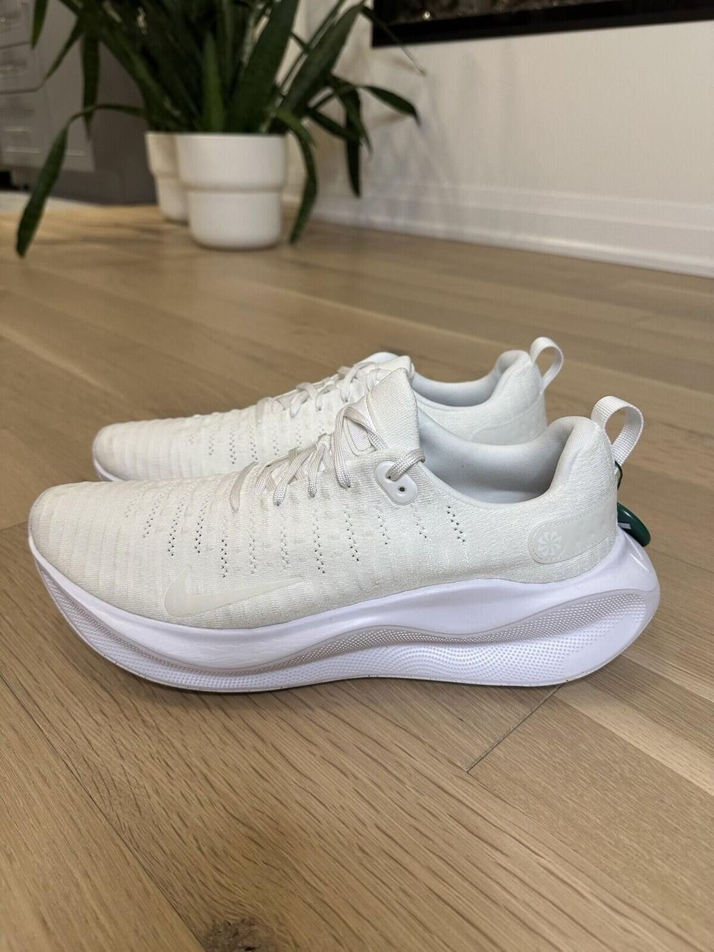NIKE REACT INFINITY RUN 4 White/White Men’s Size 14 BNIB