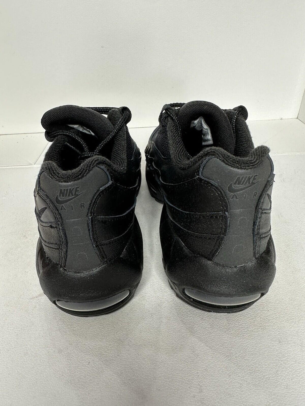 Nike Air Max 95 Essential ‘Triple Black’ Size 5Y