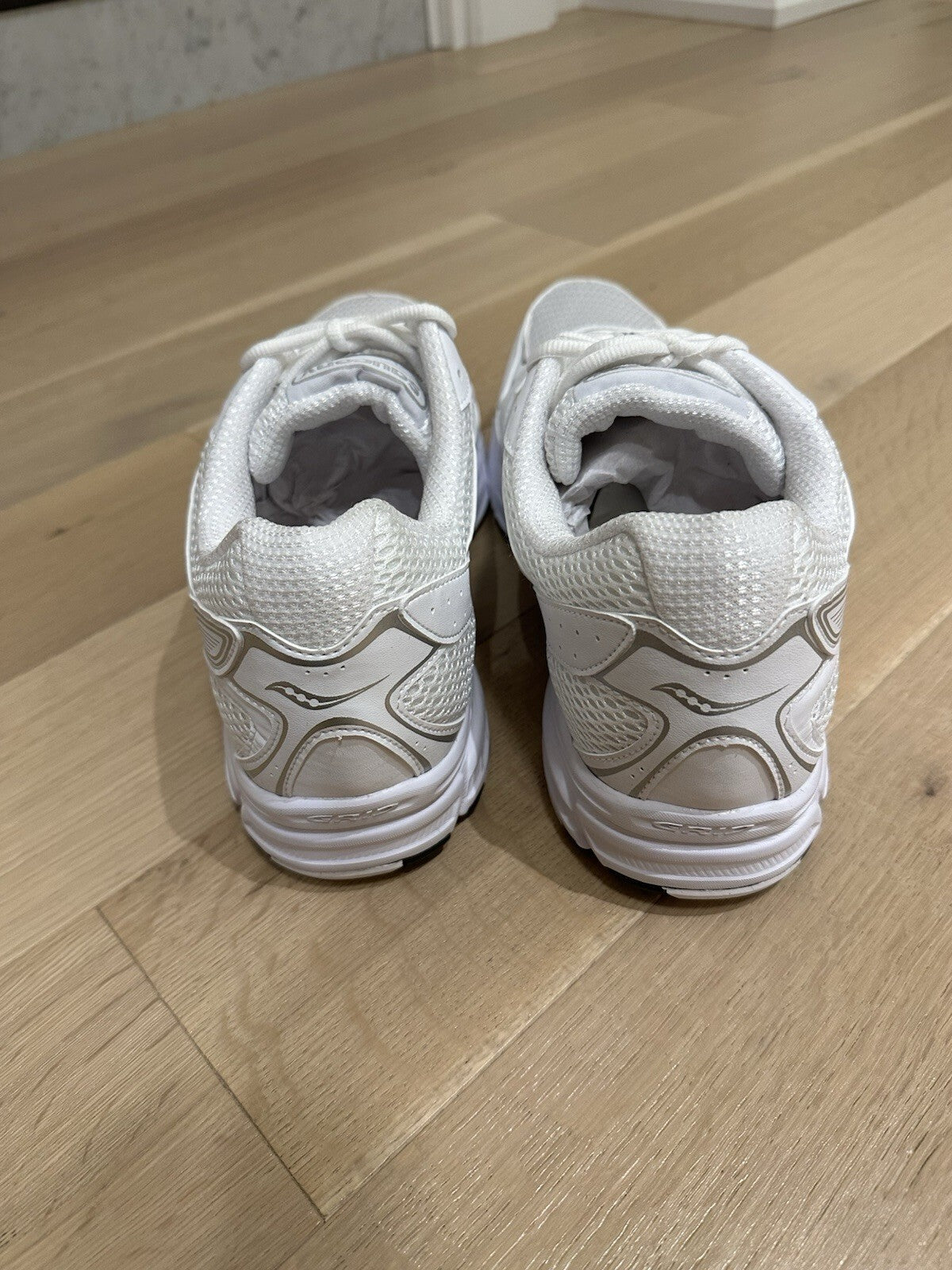 Saucony Men’s Ride Millennium White/ Silver  Men’s 14