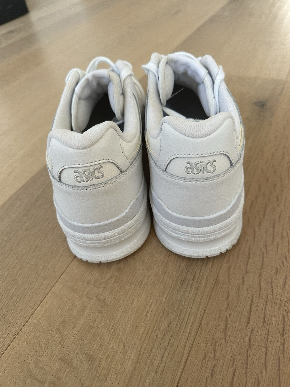 ASICS EX89 Men’s Size 13 WHITE/WHITE - Pre-Owned EXCELLENT