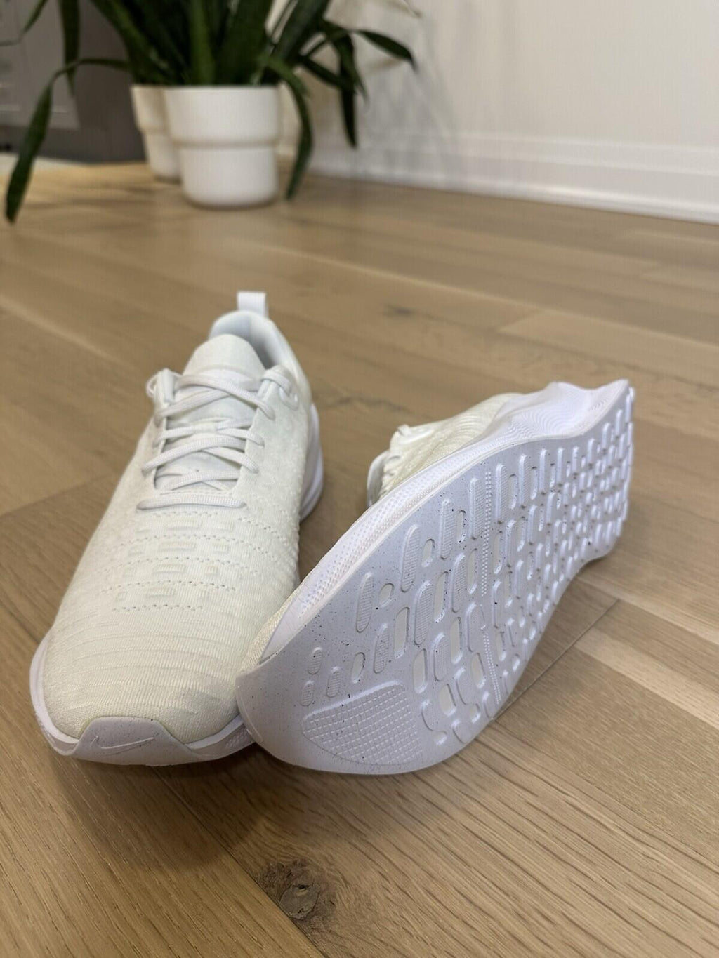 NIKE REACT INFINITY RUN 4 White/White Men’s Size 14 BNIB