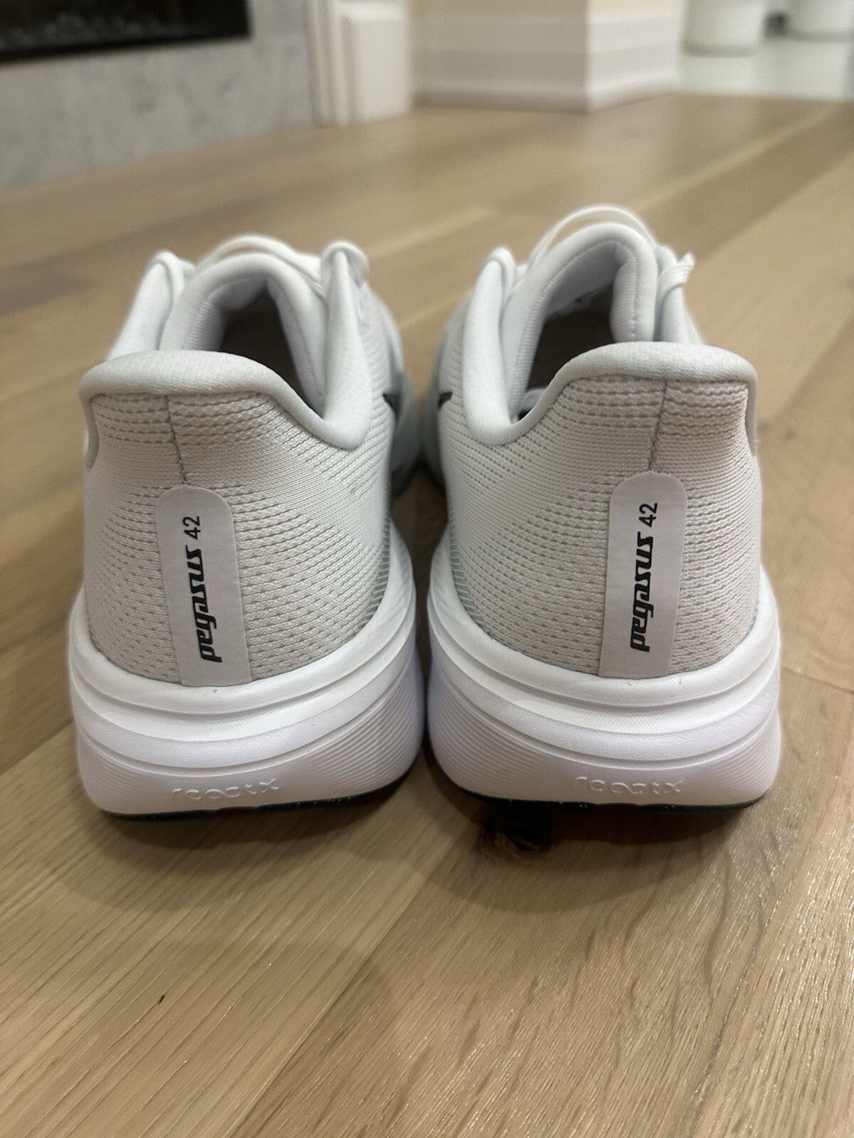 AIR ZOOM PEGASUS 42 WHITE/BLACK-PHOTON DUST Men’s Size 13
