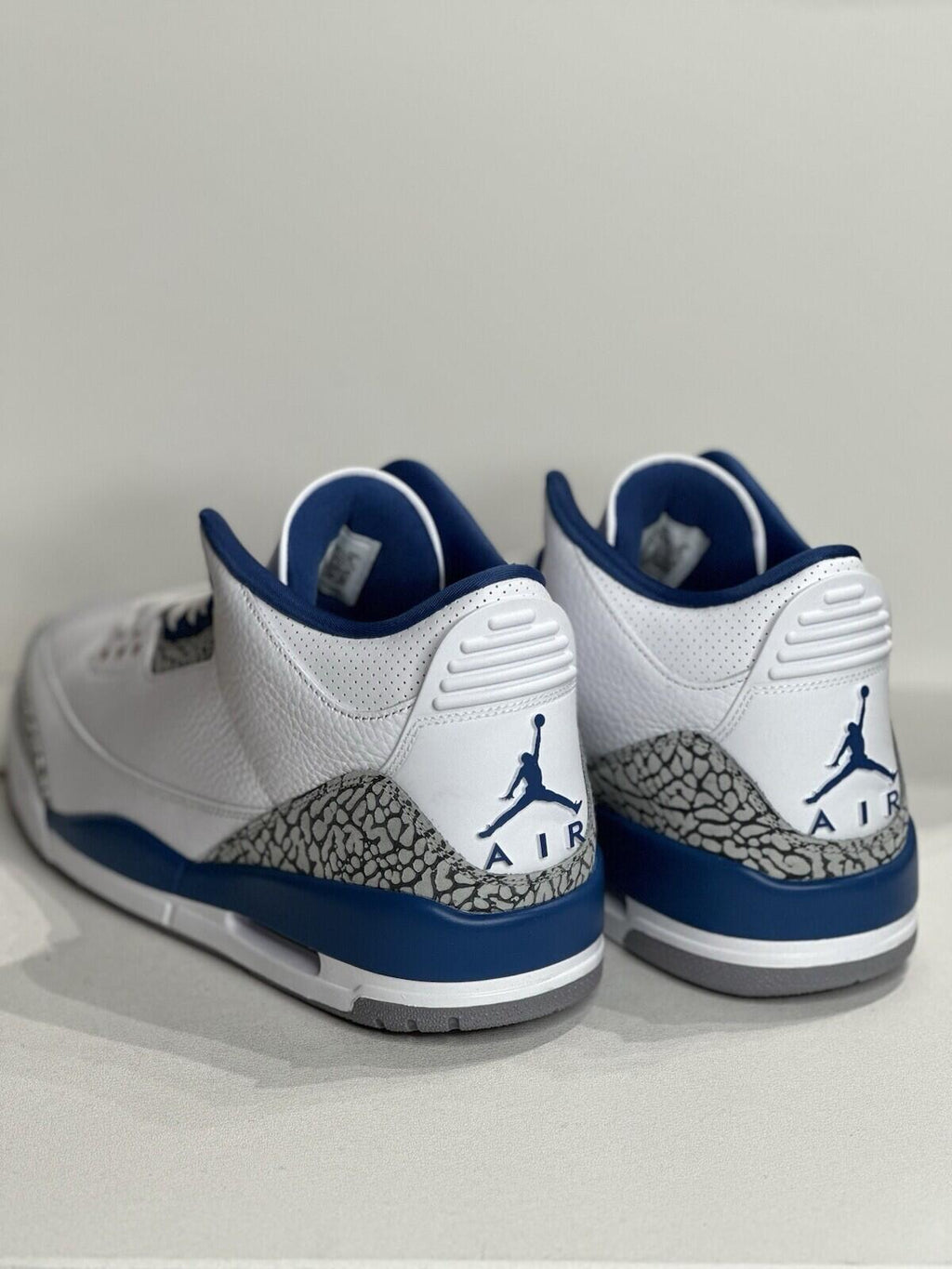 Air Jordan 3 Wizard True Blue/ Metallic/ White / Copper Men’s Size 13