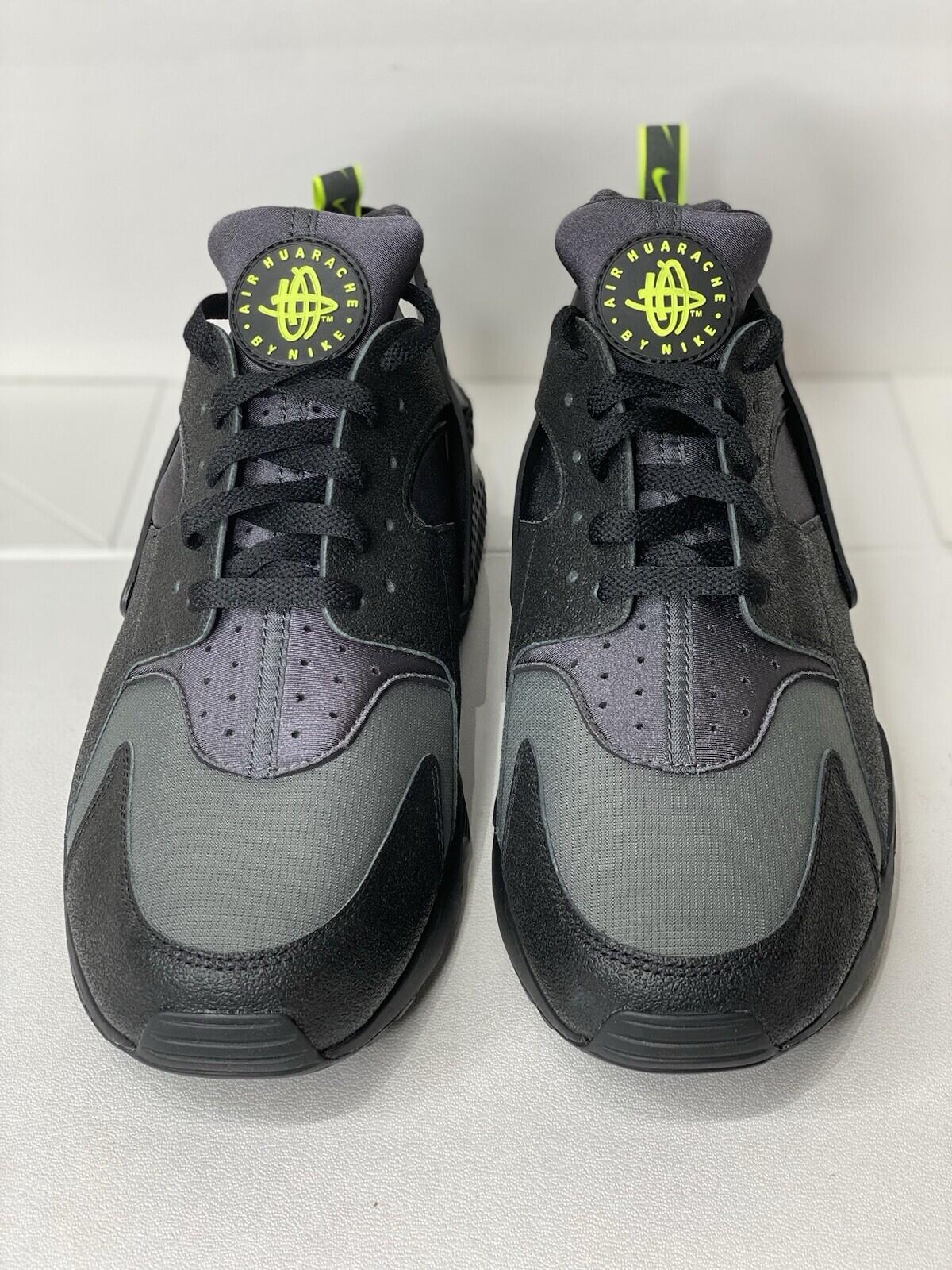 Nike huarache Black/ Anthracite/ Volt Men’s Size 14