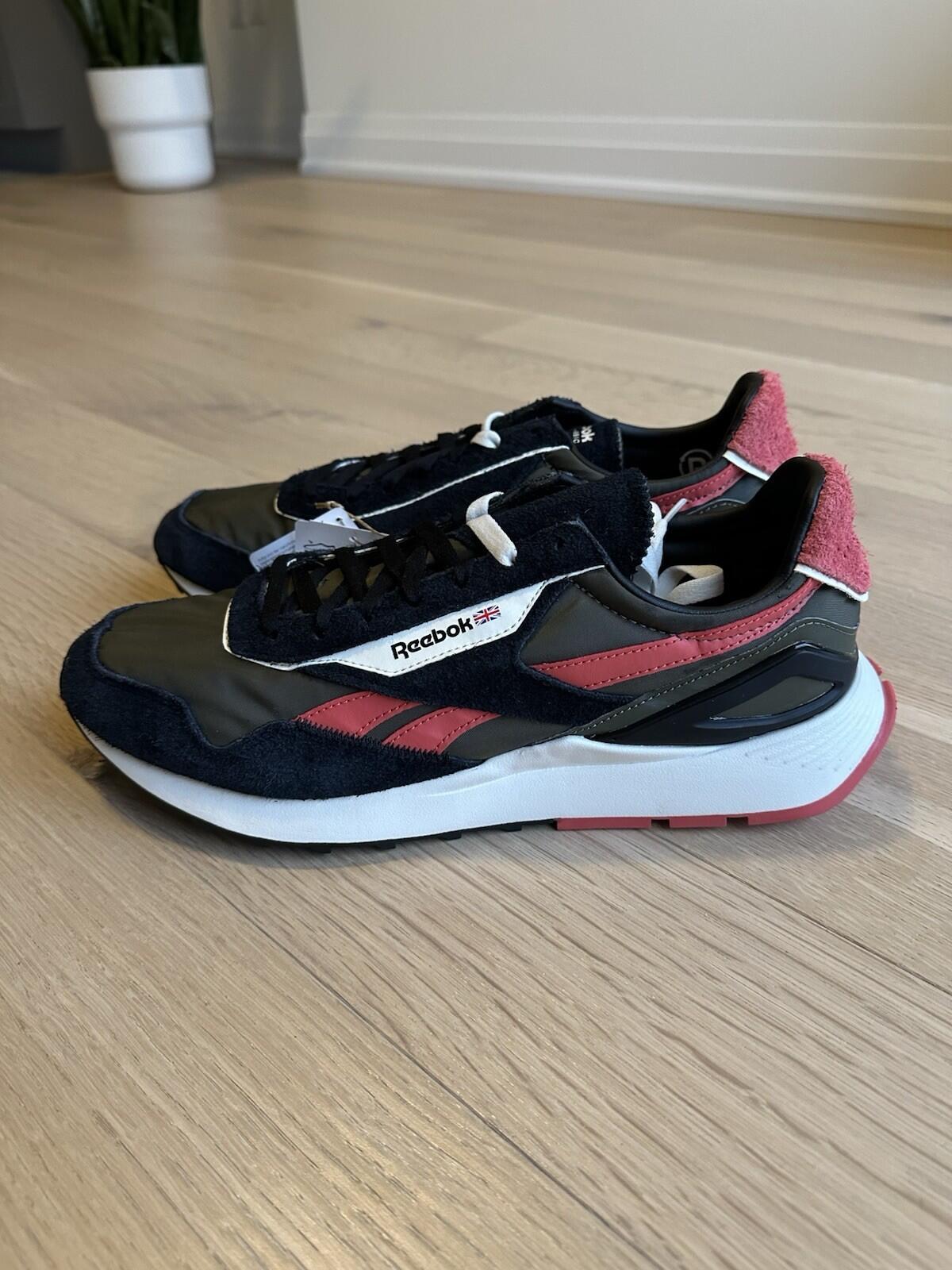 Reebok classic AZ ‘Legacy’  Men’s Size 13 ArmGRN/RHODON/CBLACK