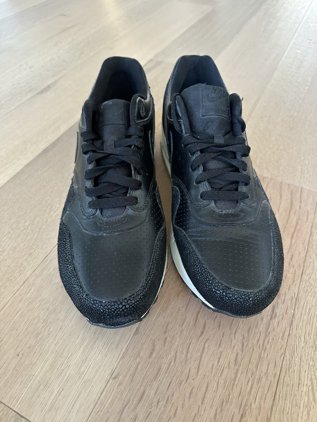 Nike Air Max 1 Leather 'Caviar' (Stingray Pack) Men’s Size 13