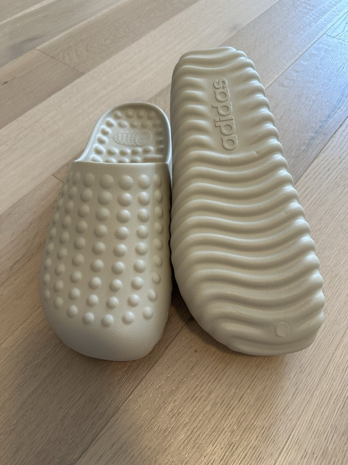 ADIDAS ADISSAGE 360REC MULE MENS 13 Tan