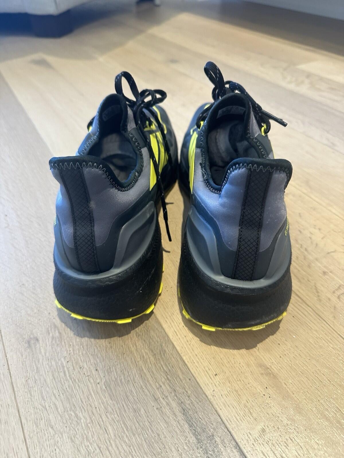 Adidas Ultraboost 5X Gore -Tex Men’s 14