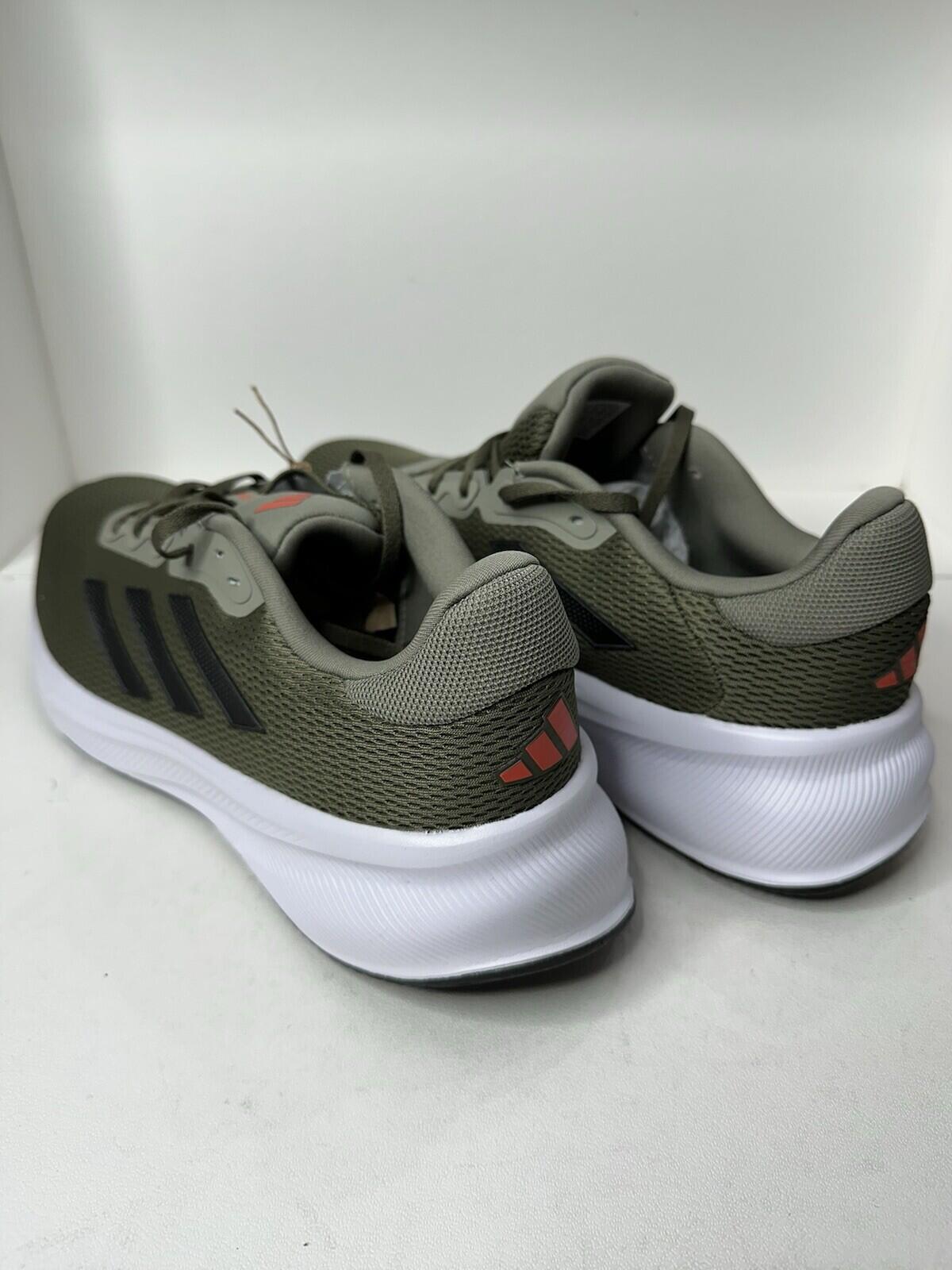 Adidas Response OLISTR/CBLACK/BRIRED Men’s Size 14 BNIB