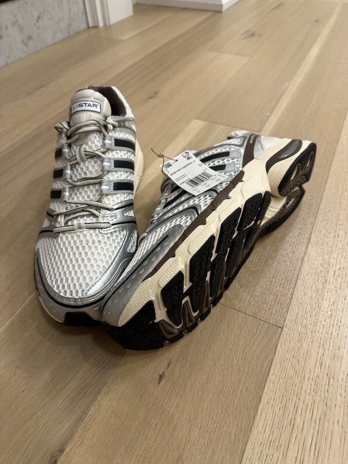 Adidas ADISTAR CONTROL 5 WWHT/CBLACK/CWHIT Men’s 14