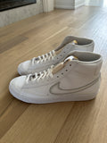 Nike BLAZER MID '77 VNTG NAS Men’s Size 13 WHITE/PHOTON DUST-WHITE
