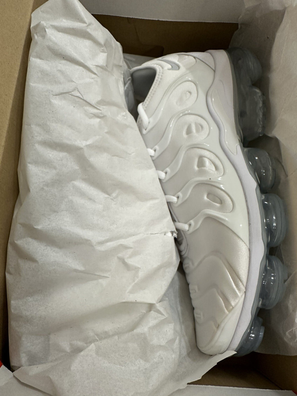 Nike AIR VAPORMAX PLUS Men’s 13 WHITE/WHITE-PURE PLATINUM