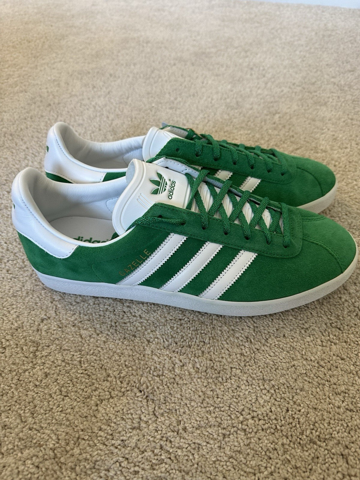 Adidas Gazelle 85 GREEN/FTWWHT/GOLDMT Men’s Shoes Size 13