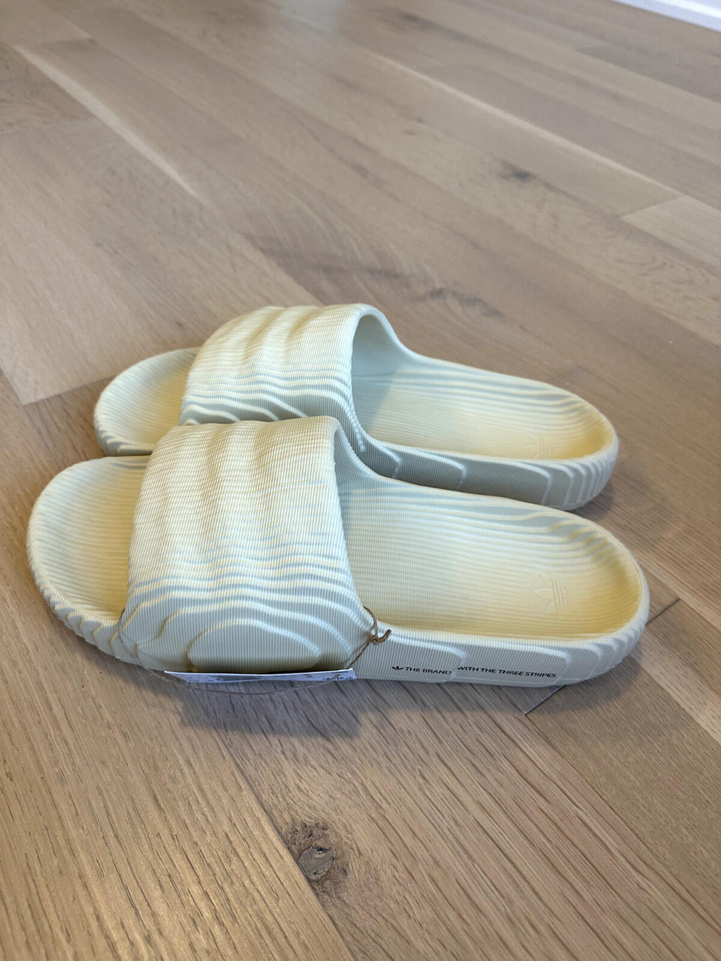Adidas Adilette 22 slides STDESA/STDESA/STDESA Men’s Size 13 BNIB